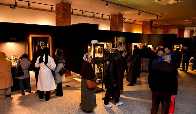 Mukaddes Emanetler Sergisi Altındağ’da yoğun ilgi gördü