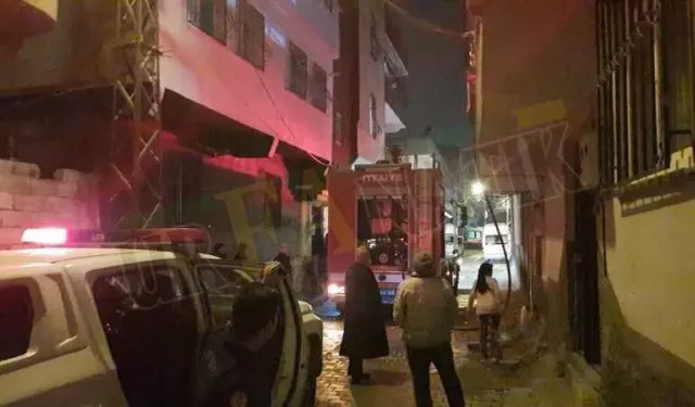 Şanlıurfa'da yatak üretim atölyesinde yangın