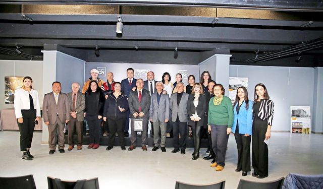 Haberin Geleceği Ankara’da tartışıldı: “Dijital Çağda Gazetecilik”