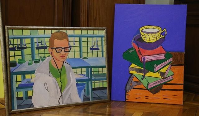 Otizmli genç hayallerini tuvale taşıyor