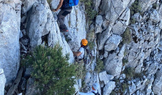 Antalya’da 73 Yaşında Dağların Rehberi: “Spora Yaptığım Yatırım Hayatımı Değiştirdi”