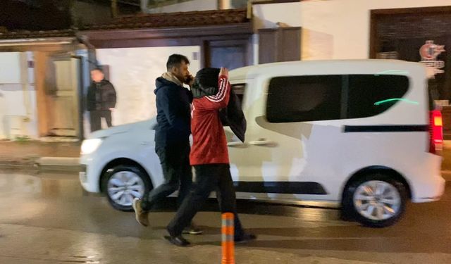 Bursa'da kurusıkı tabancayla rastgele ateş açtılar!