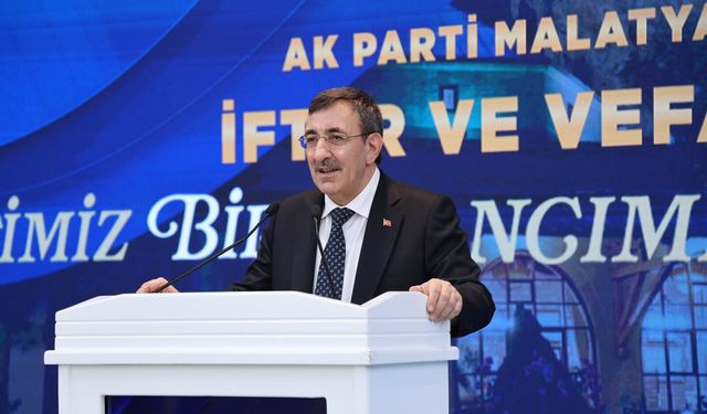 Cevdet Yılmaz: Kentsel Dönüşüm Lüks Değil, Hayat Memat Meselesi