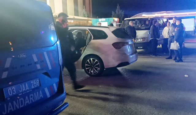 Dinlenme Tesisinde Korkunç Olay: 3 Gündür Park Halindeki Araçta Ölü Bulundu