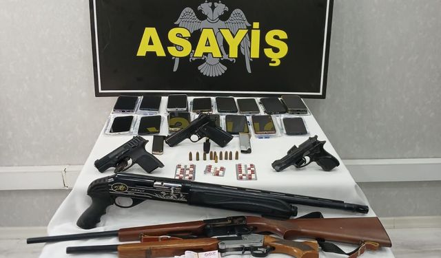 Erdemli’de Fuhuş Operasyonu: 13 Şüpheli Tutuklandı