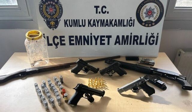 Hatay’da Bahçeye Gömülü Silah ve Mühimmat Ele Geçirildi