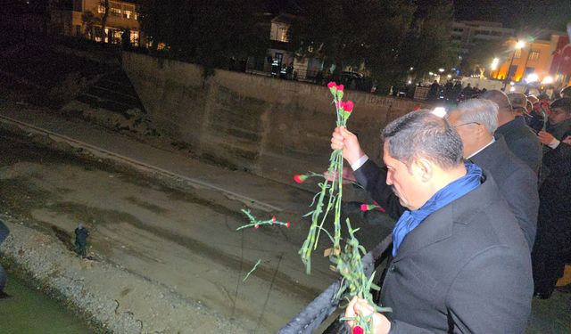 Hatay’da deprem anmasında sessiz yürüyüş