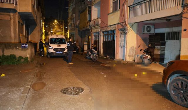 İzmir'de yol verme kavgası