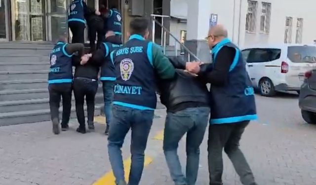 Kayseri’de trafikte yol verme kavgası