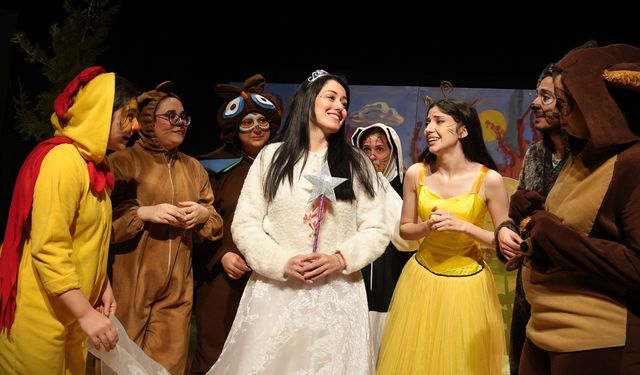 “Masal Dünyası” Keçiören’de Miniklerle Buluştu