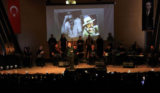 Keçiören’de Barış Manço ve Cem Karaca Şarkıları Yankılandı