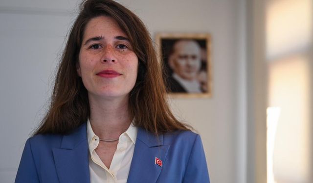 Çeşme Belediye Başkanı Lal Denizli İfadeye Çağrıldı