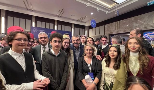 Hacı Ömer Tarman Anadolu Lisesi’nden Külliye’de Ramazan Gecesi!