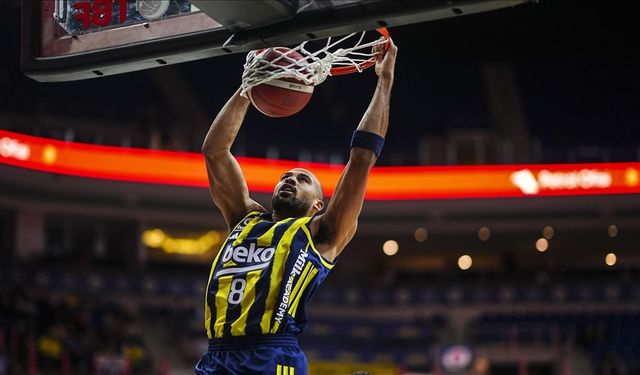 Fenerbahçe Beko, Paris’te kazandı liderliğini korudu