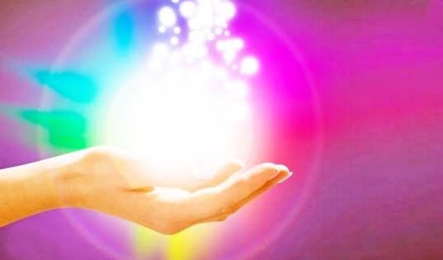 “Hastalık Fiziksel Değil, Önce Enerjiseldir”