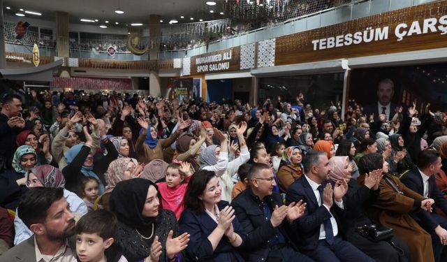 Pursaklar’da Ramazan Etkinlikleri Fadıl Aydın Konseriyle Final Yaptı