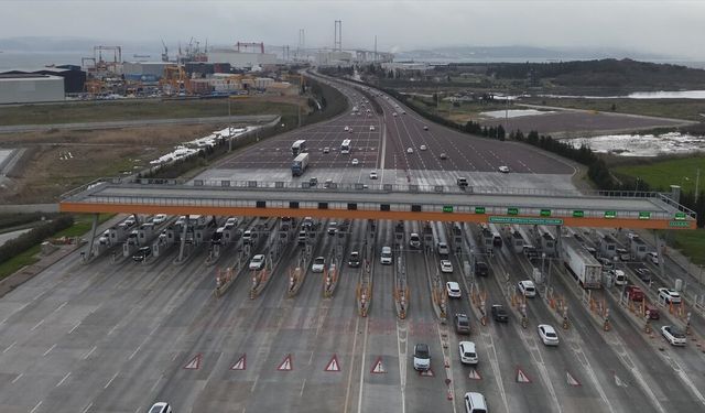 Bayram boyunca otoyol ve köprülerden kaç araç geçti?