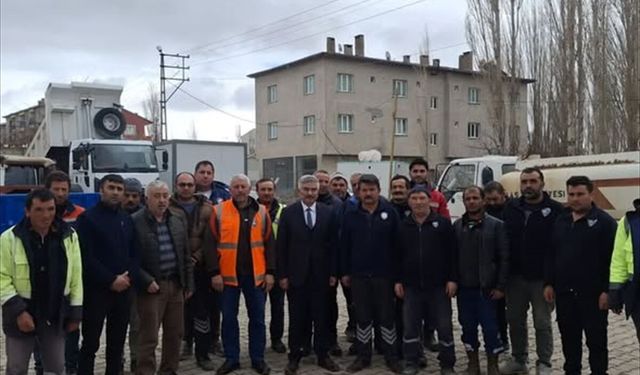 Ulaş Belediye Başkanı İlbey, personel ile bayramlaştı