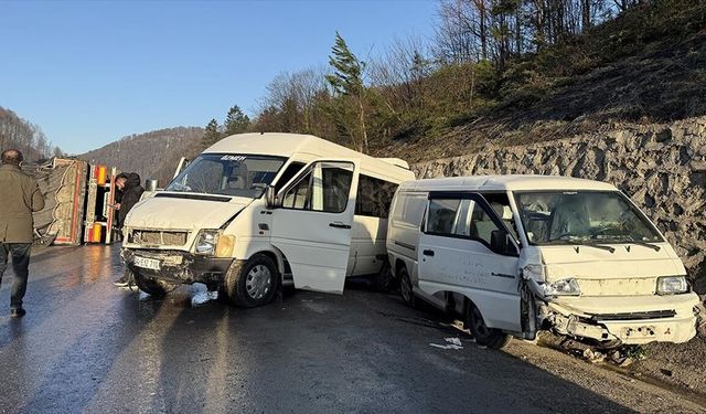 Zonguldak-Ankara Karayolunda Zincirleme Kazalar: 10 yaralı