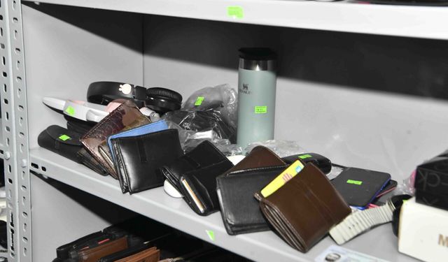 Ankara’da Toplu Taşıma Araçlarında Unutulan Eşyalar Sahiplerine Nasıl Ulaştırılıyor?