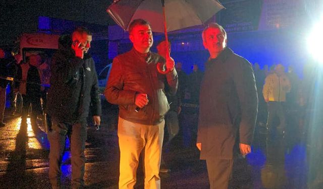 Edirne'de mobilya imalathanesinde yangın paniği