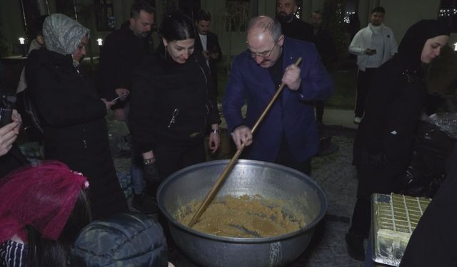 Kalın ve Varank sahur programında vatandaşlarla buluştu