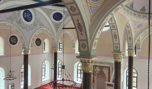 Restore edilen 3 tarihi cami, ibadete açılıyor!