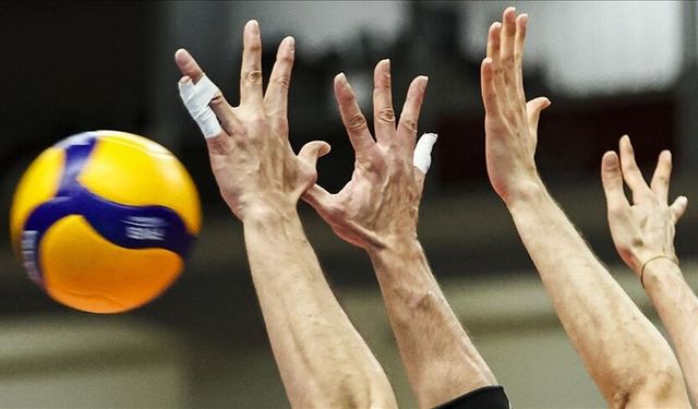 Efeler Ligi’nde Ankara Fırtınası