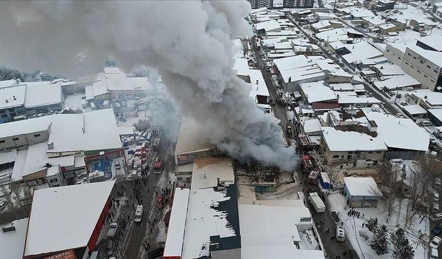 Erzurum’da soba yangını: Ev küle döndü