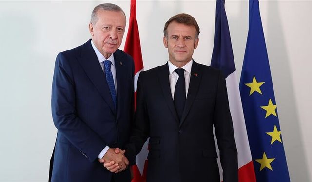Cumhurbaşkanı Erdoğan’dan Macron ile Kritik Telefon Görüşmesi
