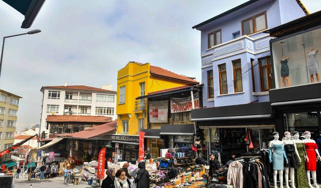 Ulus’ta Tarihi Dönüşüm Tamamlandı: Çıkrıkçılar Yokuşu Yenilendi