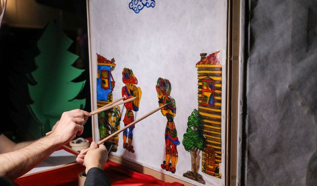 Etimesgut’ta Ramazan Neşesi: Engelsiz Yaşam Merkezi’nde Karagöz ve Hacivat Sahnelendi