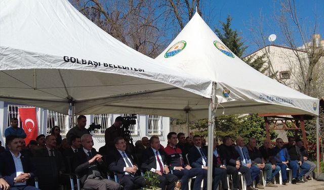 Ankara Gölbaşı’nda çiftçiye nohut tohumu desteği