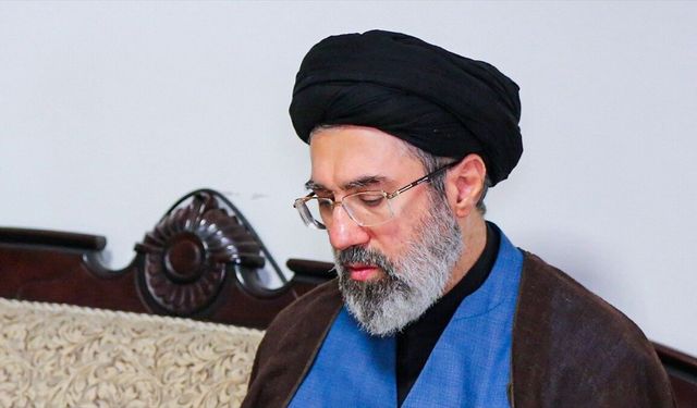 Hamaney’den Hürmüz Boğazı Mesajı