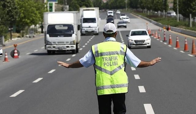 İstanbul'da bugün ve yarın bazı yollar trafiğe kapatılacak