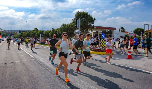 4. Salomon Çeşme Yarı Maratonu 9-10 Mayıs’ta Koşulacak