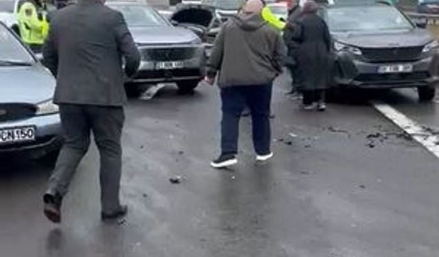Anadolu Otoyolunda 10 araç zincirleme kazaya karıştı