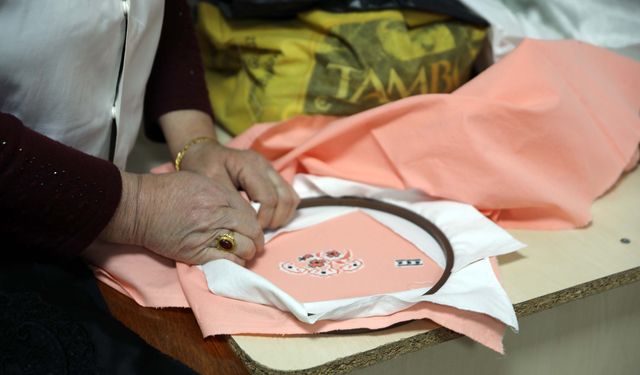 Gaziantep’te kadınlar atık kumaşları ekonomiye kazandırıyor
