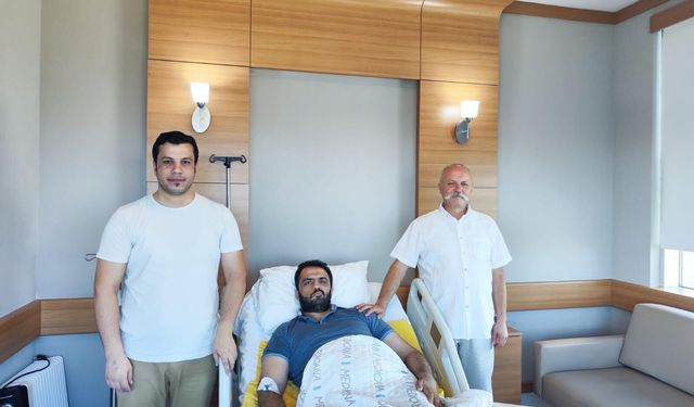 Iraklı felçli gazeteci, Türkiye'de yeniden ayakta!