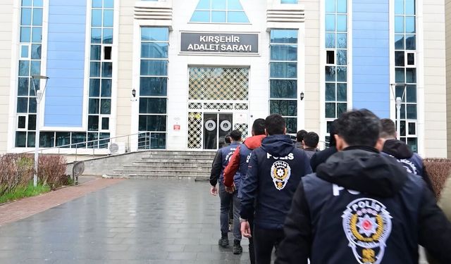 Kırşehir merkezli yasa dışı bahis operasyonu: 8 tutuklama