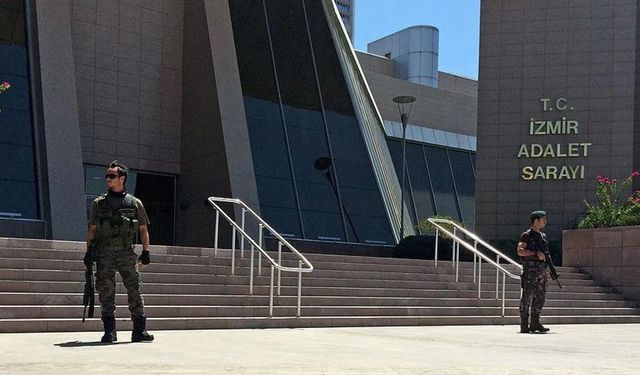 İzmir'deki 'İZBETON' soruşturmasında 9 şüpheli adliyede