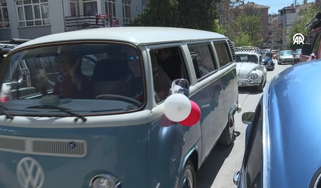 Özel Çocuklar İçin Ankara’da Nostaljik Konvoy