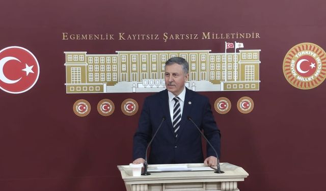 Özdağ'dan Bahçeye Yasak Tepkisi: Fiili Yıkım Yapılıyor