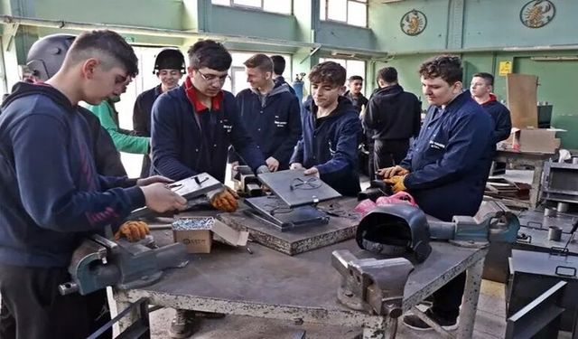 Ankara’da staj ve çıraklık mağdurlarından buluşma çağrısı