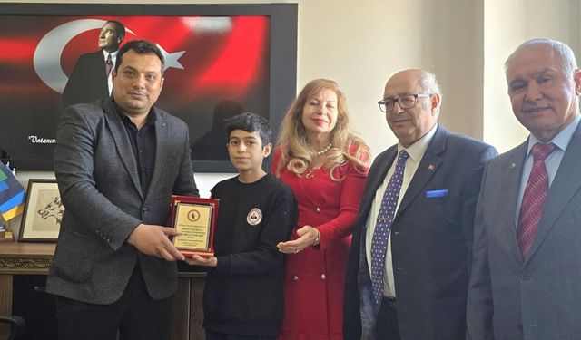 Karyaldız, fırtınaya direnen 23 Nisan ruhunu ödüllendirdi