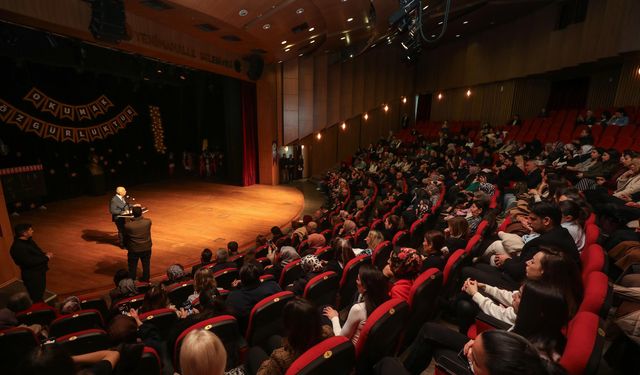 YENİMEK’te Okuma Yazma Sevinci: 60 Kursiyer Kep Attı