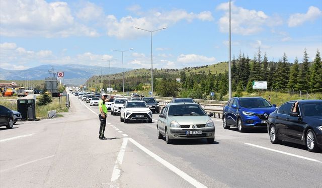 Kilit Kavşakta Bayram Yoğunluğu Başladı!
