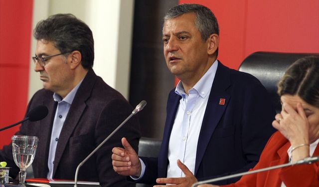 Özgür Özel PM Üyeleriyle Toplantı Yaptı