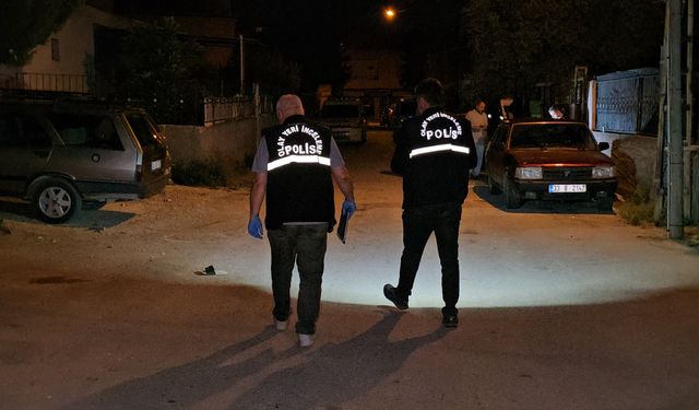 Adana'da komşular arasında gürültü kavgası çıktı