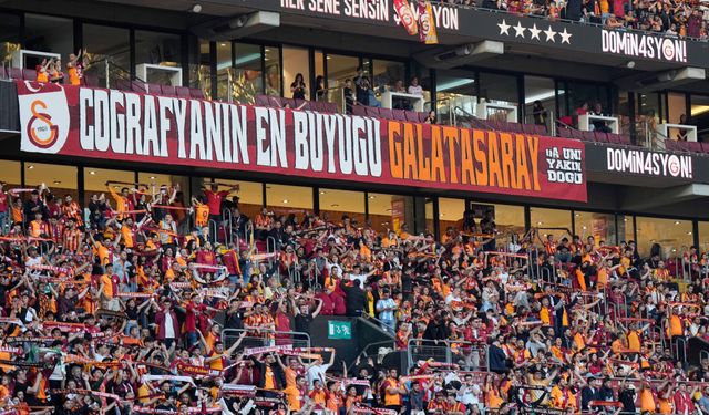 Galatasaray 26’ncı Şampiyonluk Kupasını RAMS Park’ta Kaldırdı